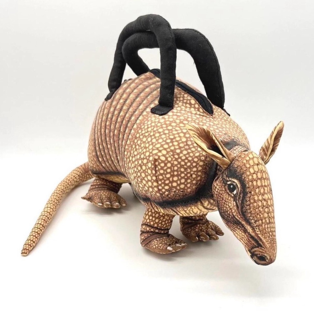 Armadillo hand bag